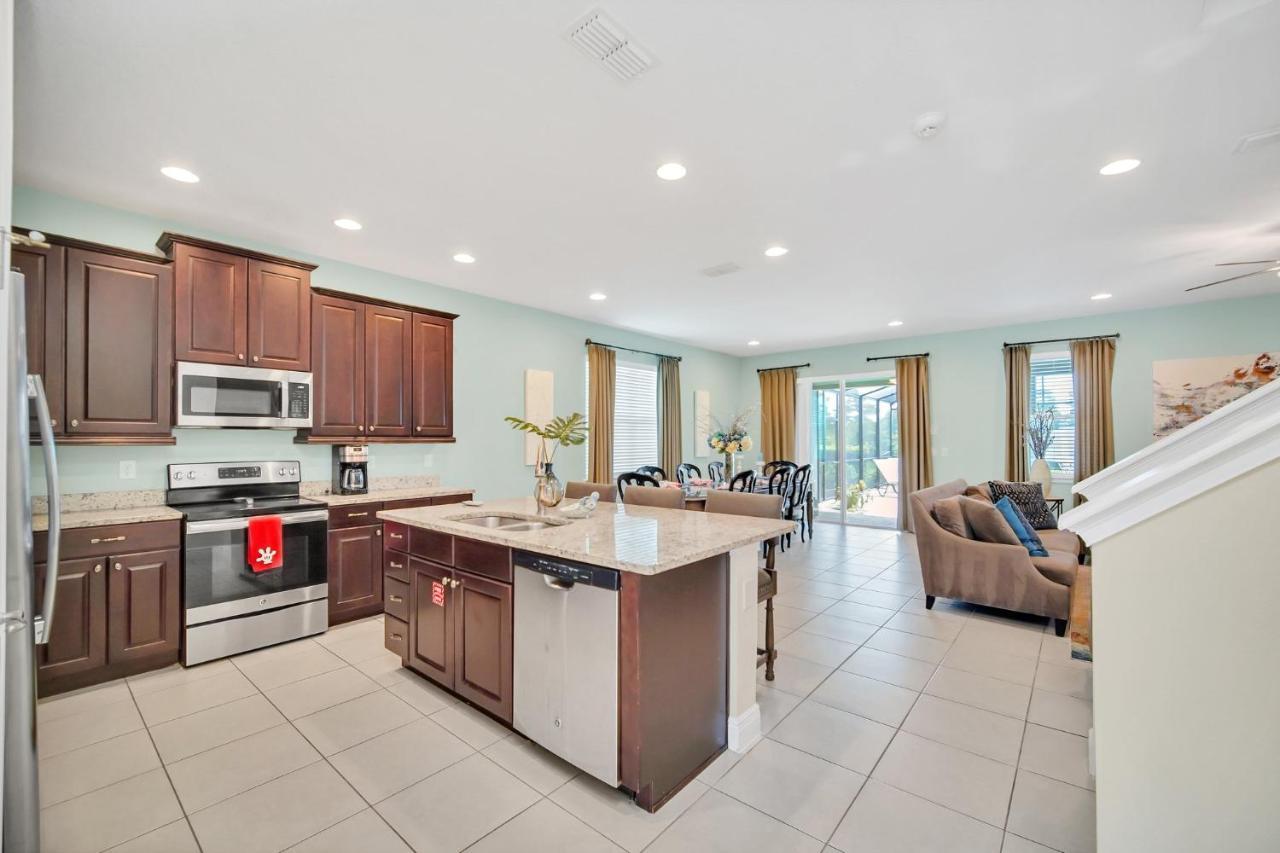 Spacious 8br Family House With Private Caged Pool And Full Size Crib Near Disney * Orlando