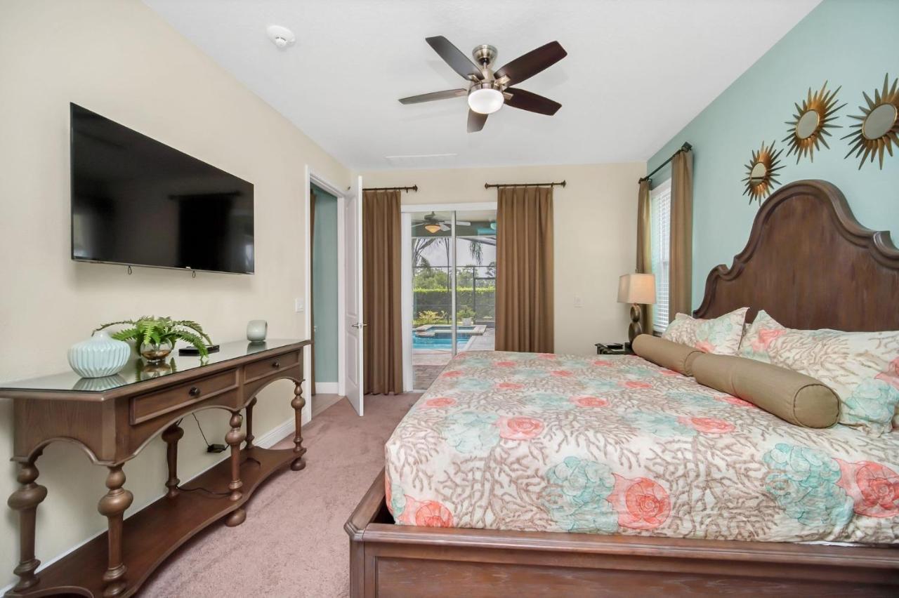 Spacious 8br Family House With Private Caged Pool And Full Size Crib Near Disney Orlando