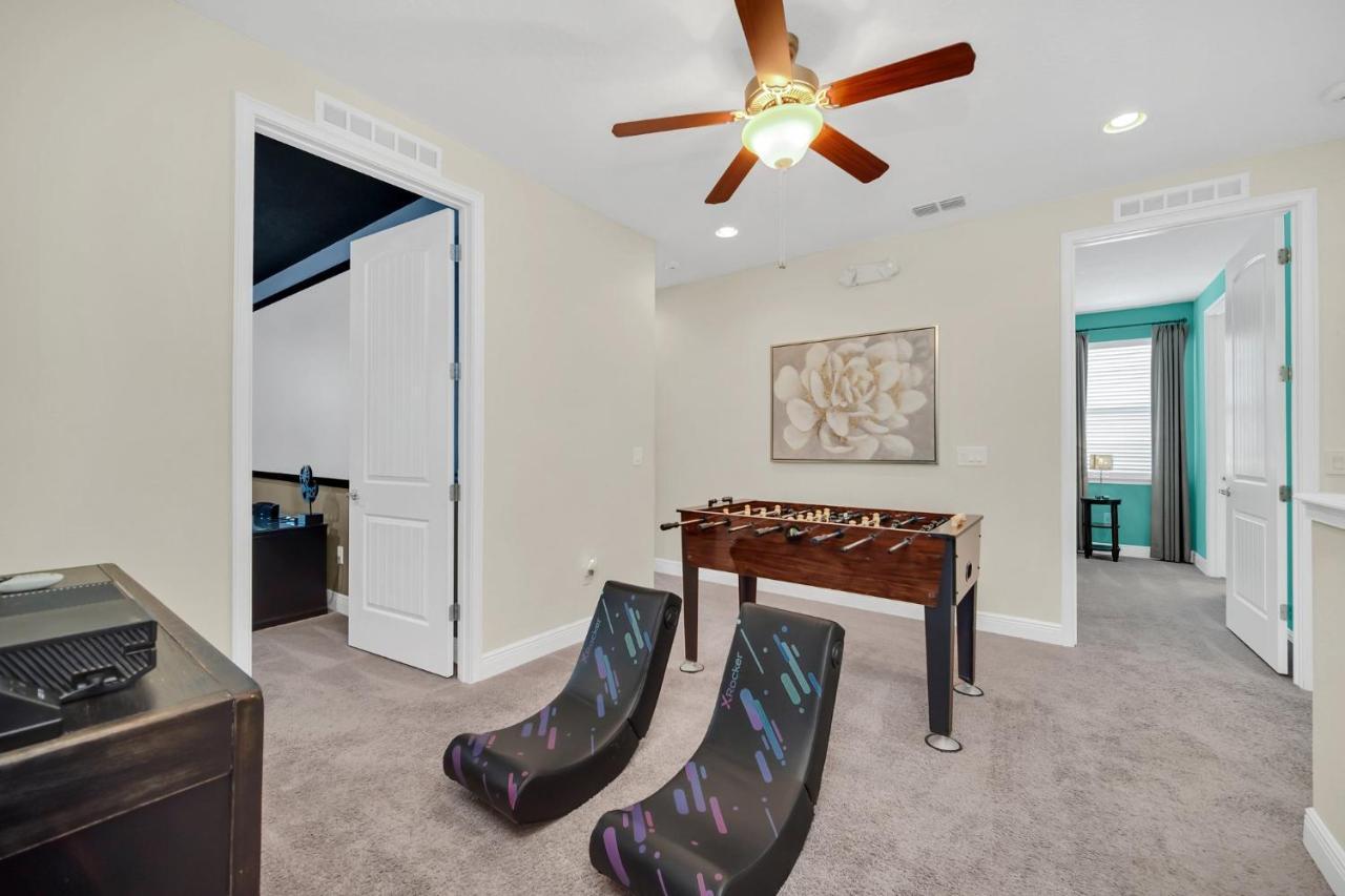 Spacious 8br Family House With Private Caged Pool And Full Size Crib Near Disney Holiday home Orlando